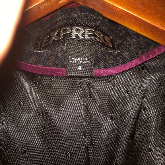 Express Size 4 Black patterned blazer - Picture 3 of 4
